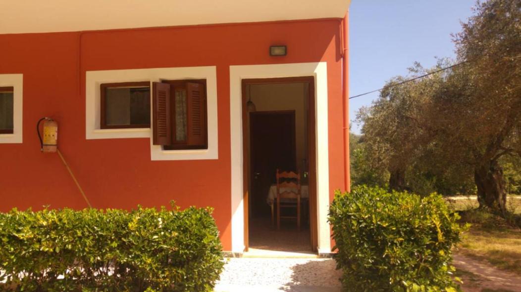 Geramia Apartamento Melíssia Exterior foto